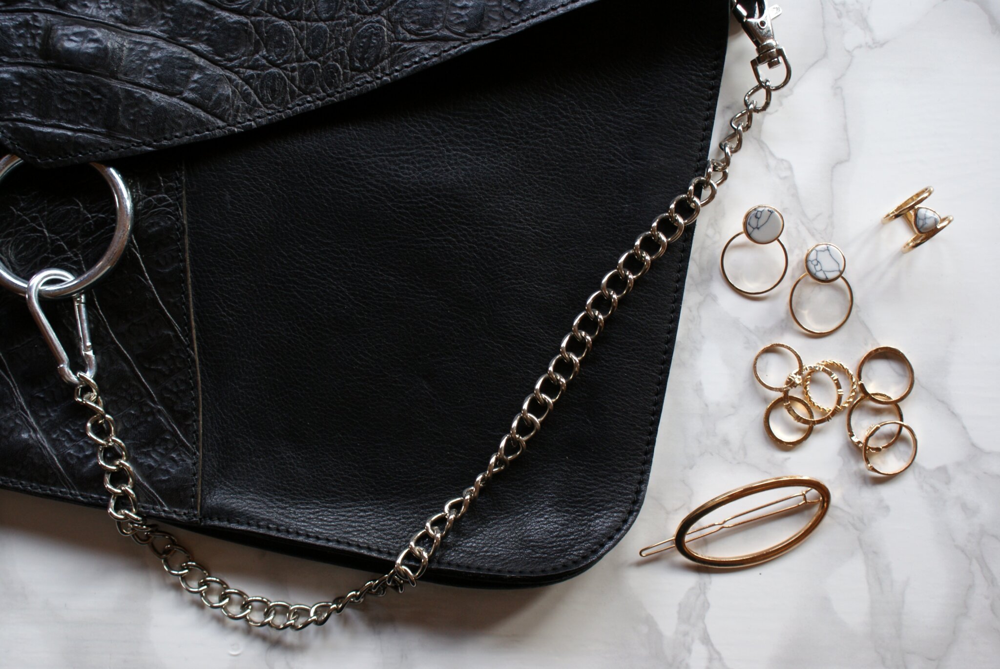 circle chain hand bag marble