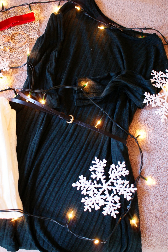 dress mini belt christmas outfit