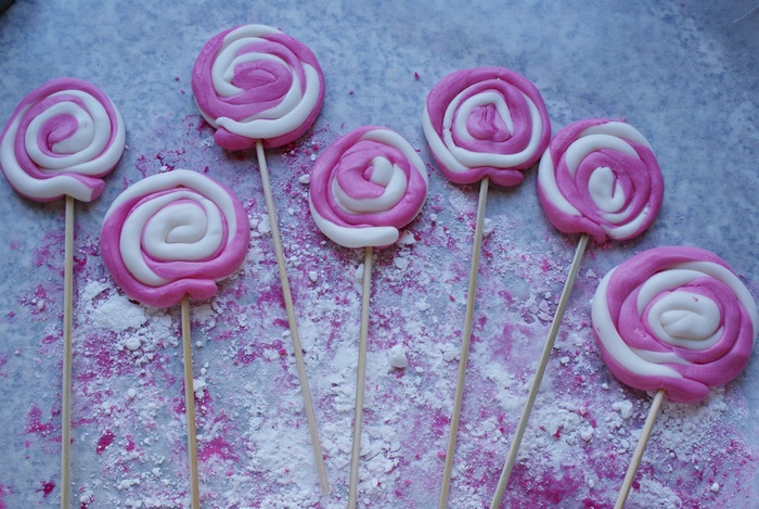 fondant icing candies lollipops recipe