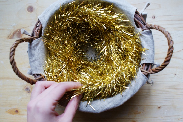 christmas garland basket decoration diy