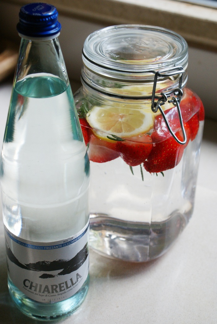 strawberries lemon rosemary detox water recipe