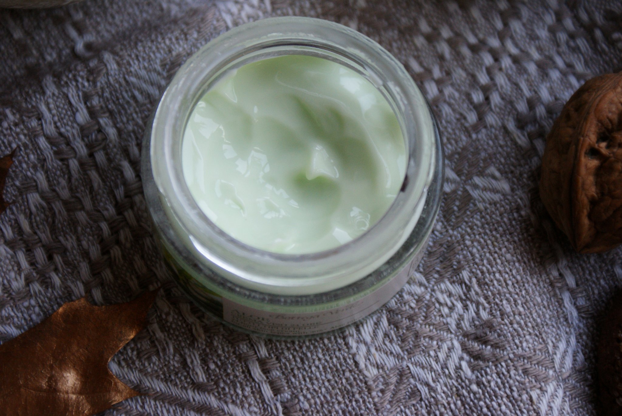 fall thick cream moisturizer tips