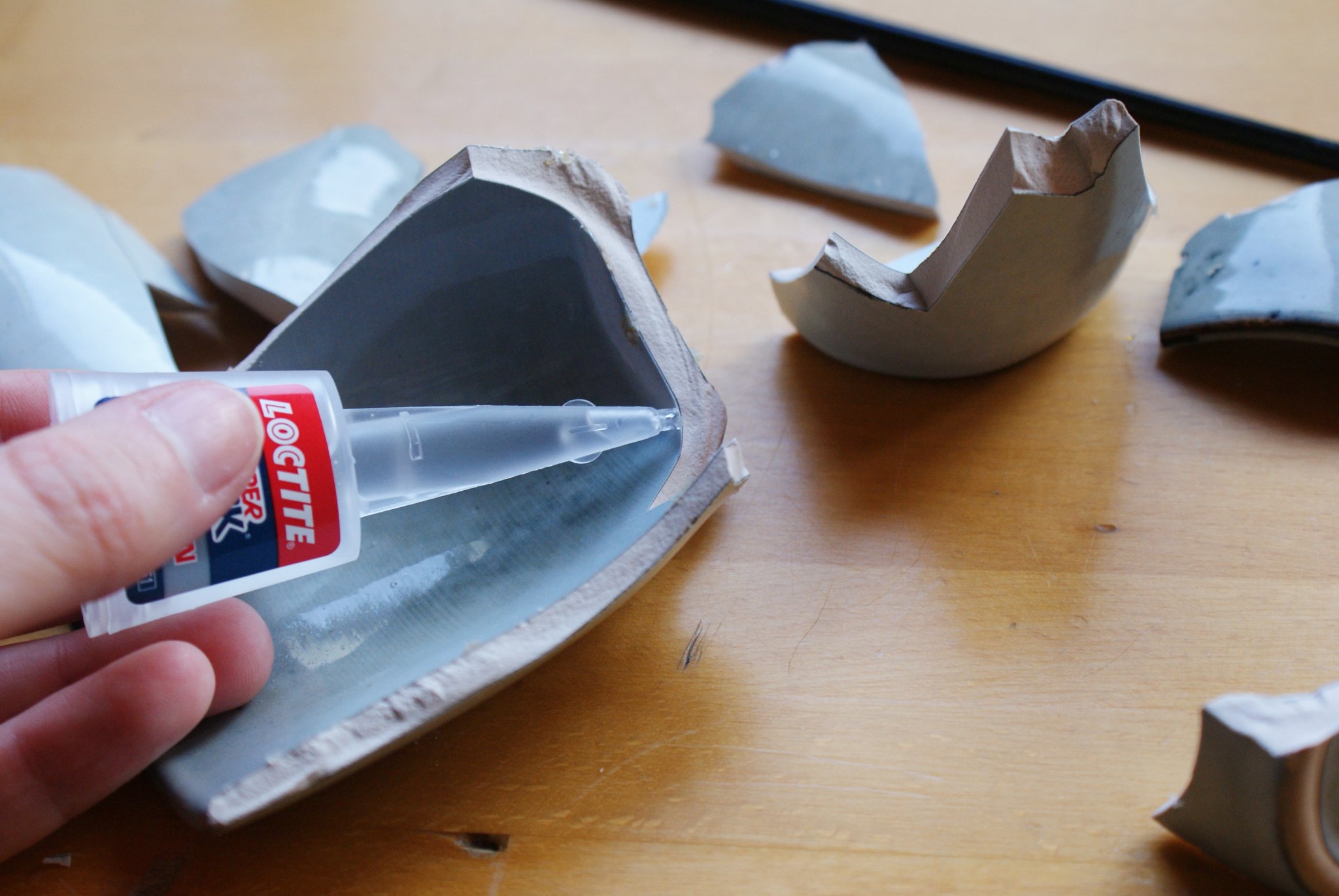 diy japanese kintsugi repair ceramic pottery