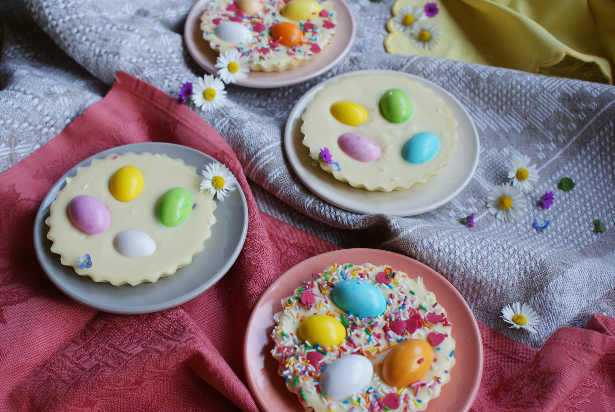 cioccolatini ovetti pasqua colorati ricetta idee