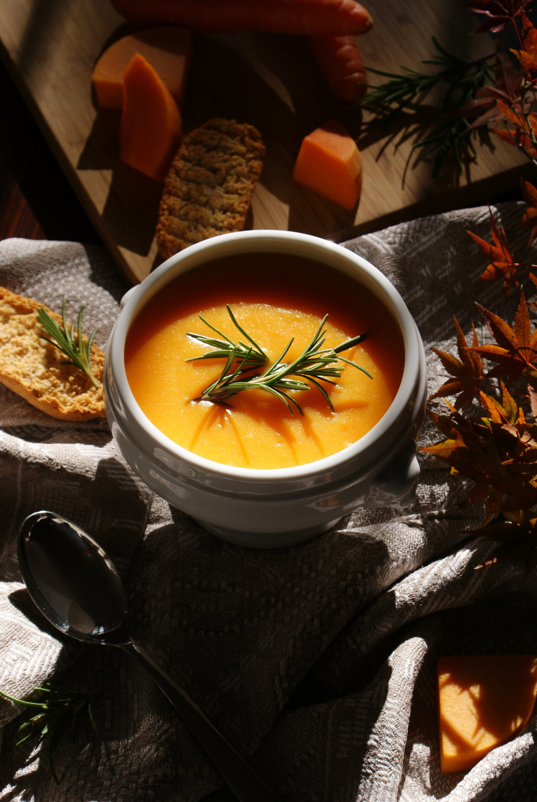 how make homemade pumpkin carrot soup easy quick Fall Winter idea recipe home vegan healthy