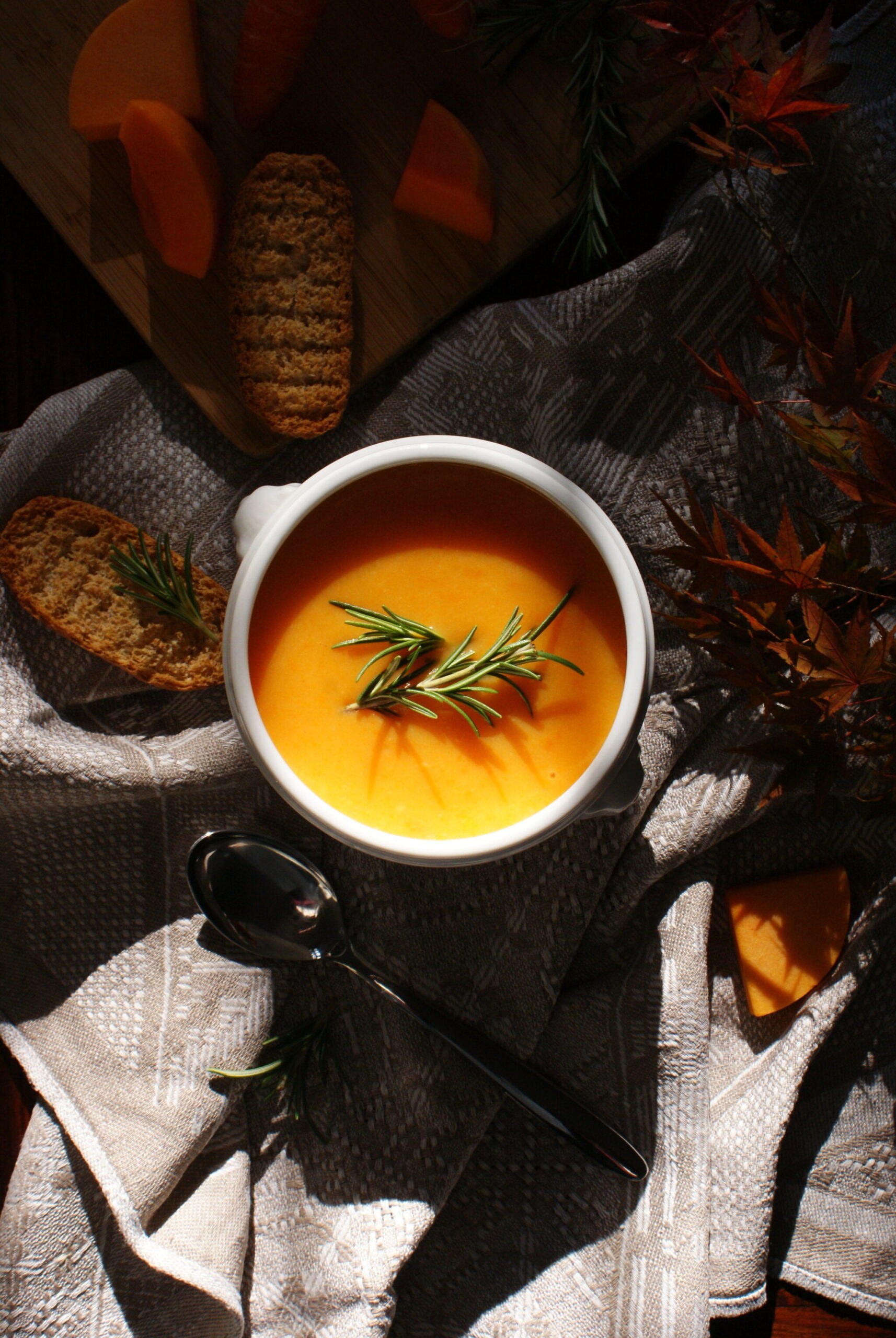 how make homemade pumpkin carrot soup easy quick Fall recipe home vegan healthy francinesplaceblog