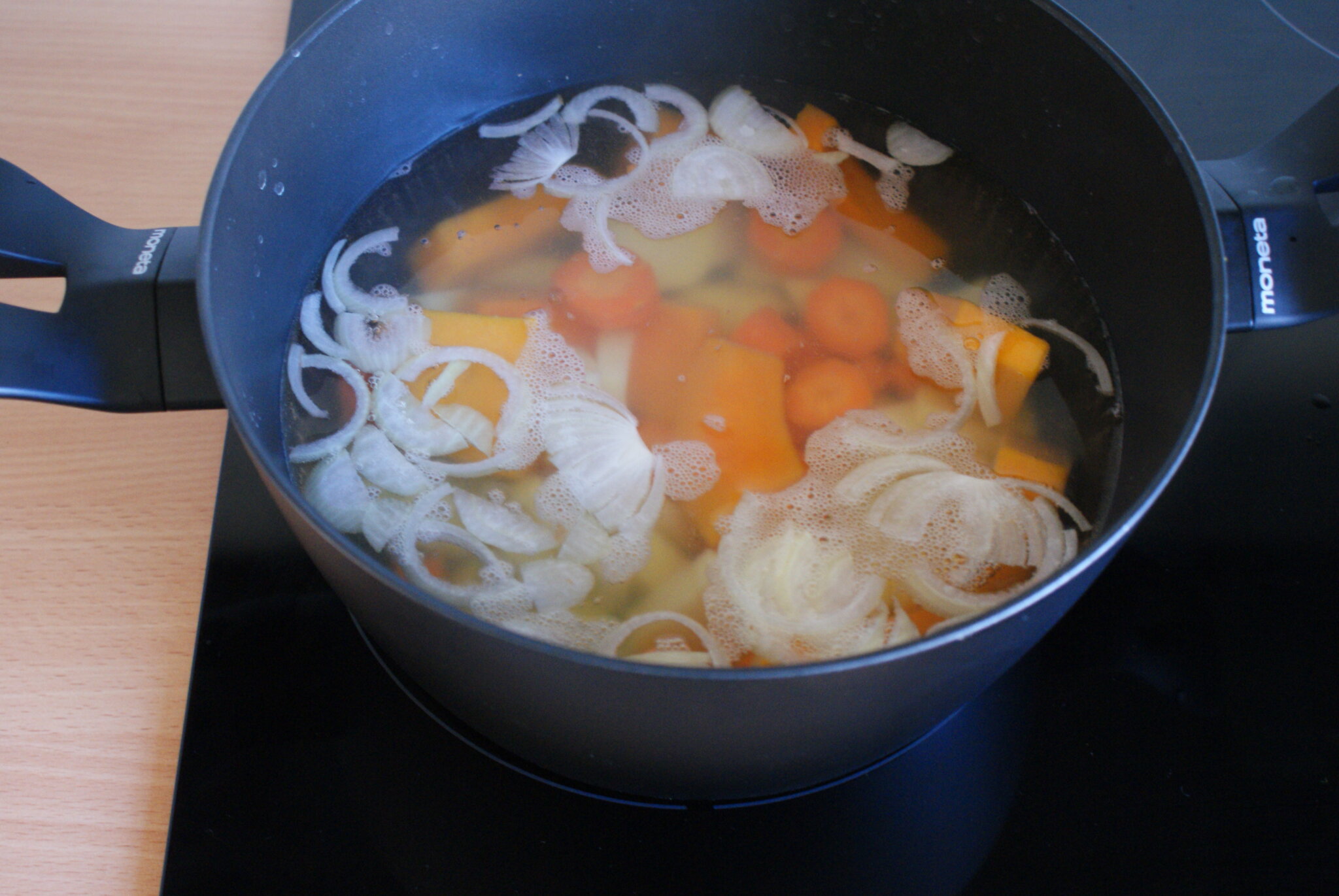 vellutata zuppa zucca carote ricetta facile veloce
