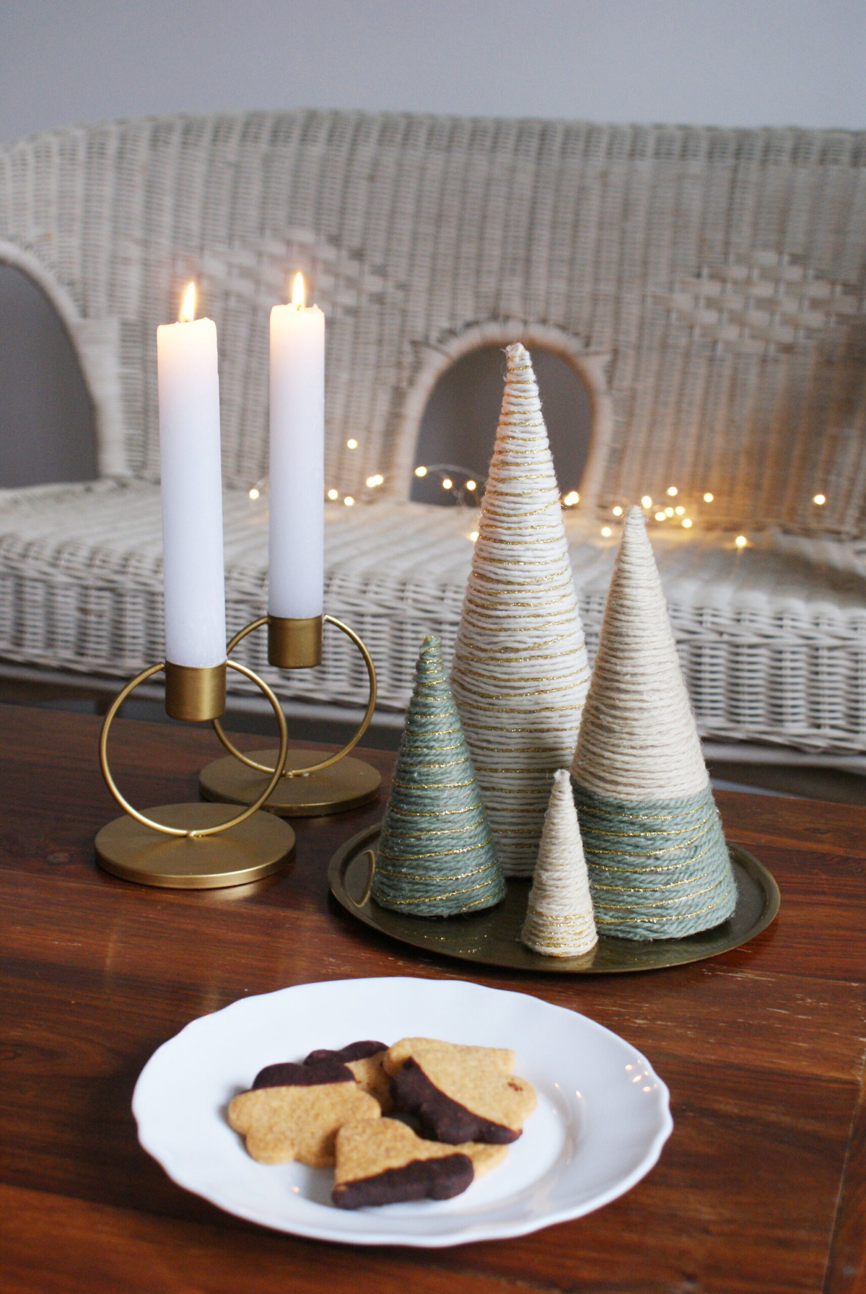 diy yarn christmas tree wool wrapped easy quick simple last minute decoration idea francinesplaceblog