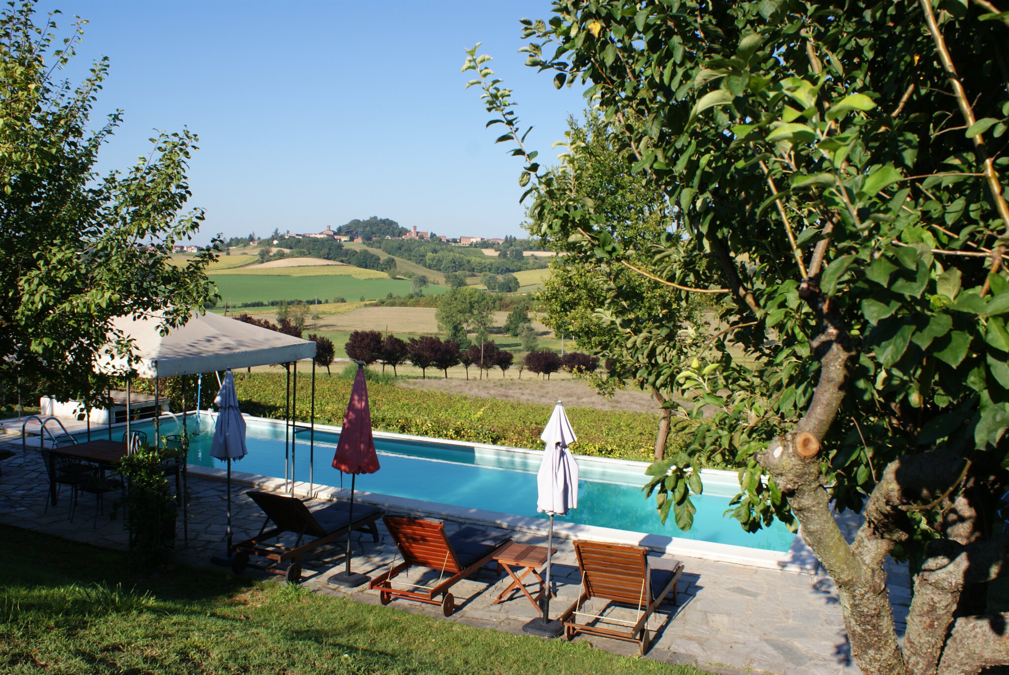 monferrato travel guide piemonte italy piedmont tips eat see do guida viaggio vedere mangiare fare turismo tourism trip francinesplaceblog cascina intersenga review