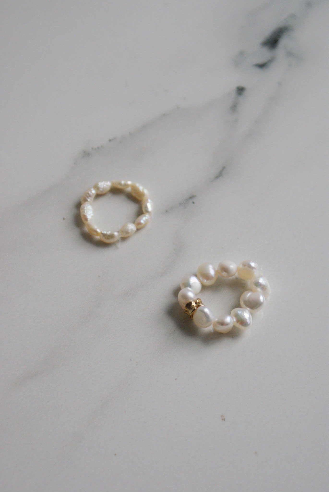 diy beaded tiny pearl ring tutorial aesthetic minimalist jewelry anelli perle perline fai da te facili easy francinesplaceblog 1