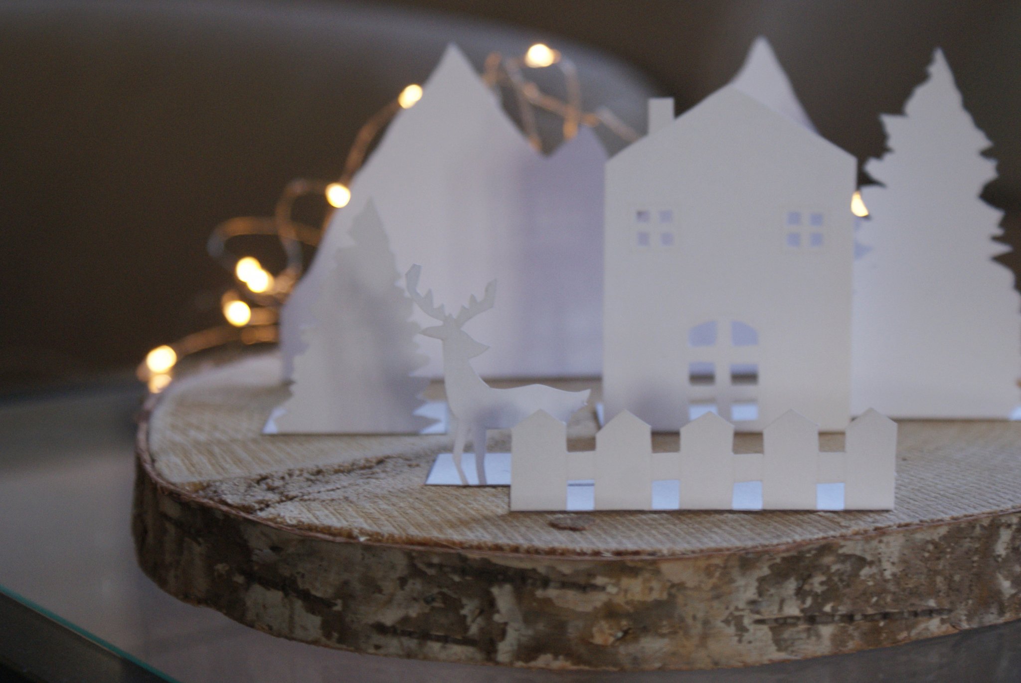 diy paper christmas winter scene landscape village free printable decoration idea villaggio paesaggio natale carta faidate francinesplaceblog 7 home decor idea easy quick