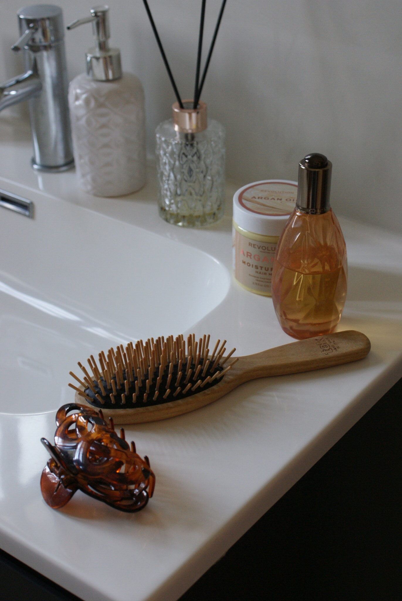 HOW TO BUILD A GREAT HAIR CARE ROUTINE THAT WORKS FOR ANY HAIR TYPE